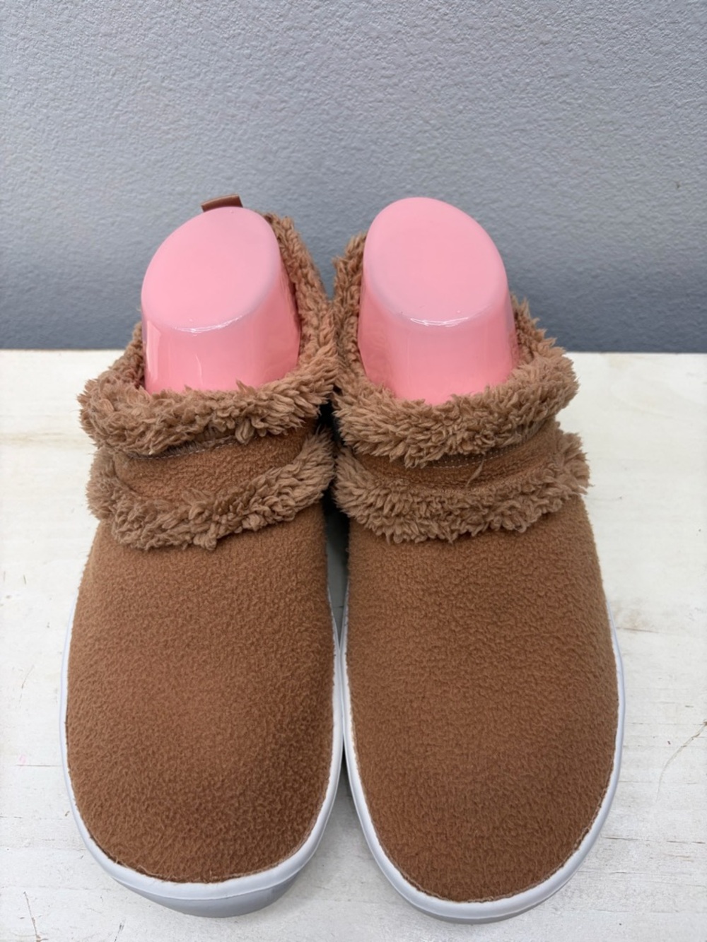 OOfos OOcoozies Low Recovery Shoes Size 9.5 - Picture 4 of 8